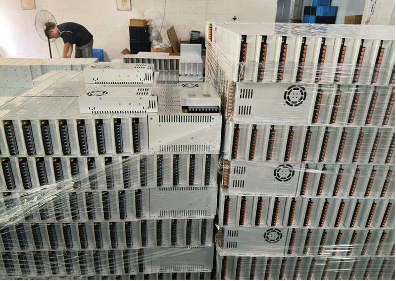 Le llevará a comprender en un solo lugar el proceso de producción y el sitio de envío de la fuente de alimentación conmutada.